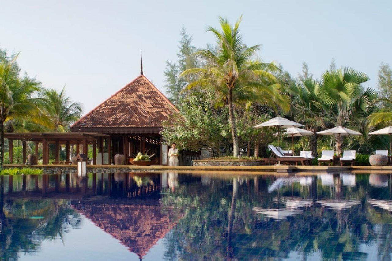 Tanjong Jara Resort, Terengganu - A Small Luxury Hotels Of The World Dungun Exterior foto The pool at the Four Seasons Resort