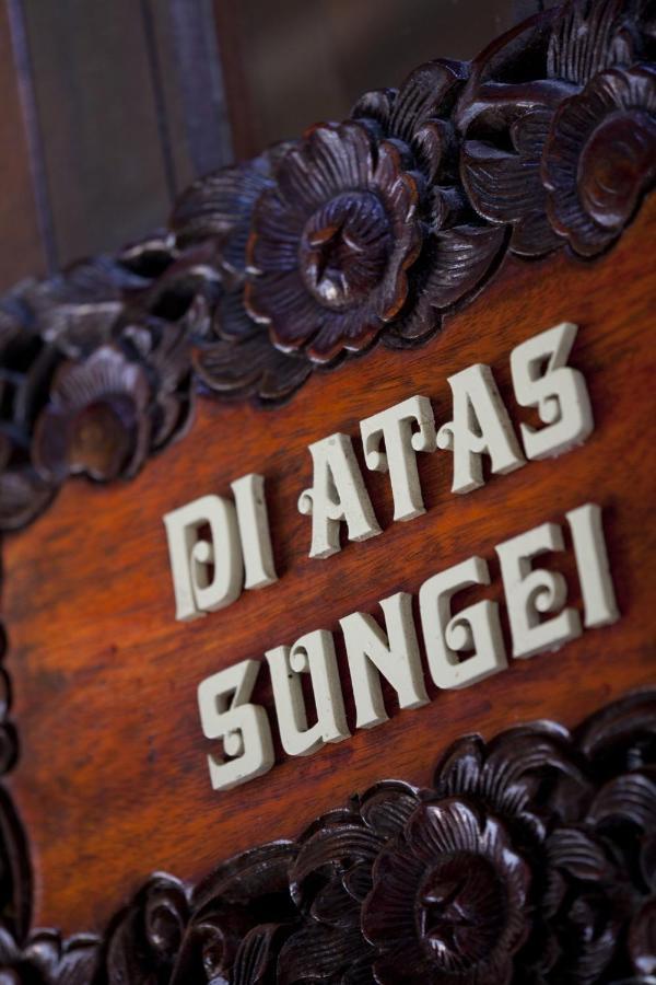 Tanjong Jara Resort, Terengganu - A Small Luxury Hotels Of The World Dungun Exterior foto The nameplate of the Diatas-König-Preis