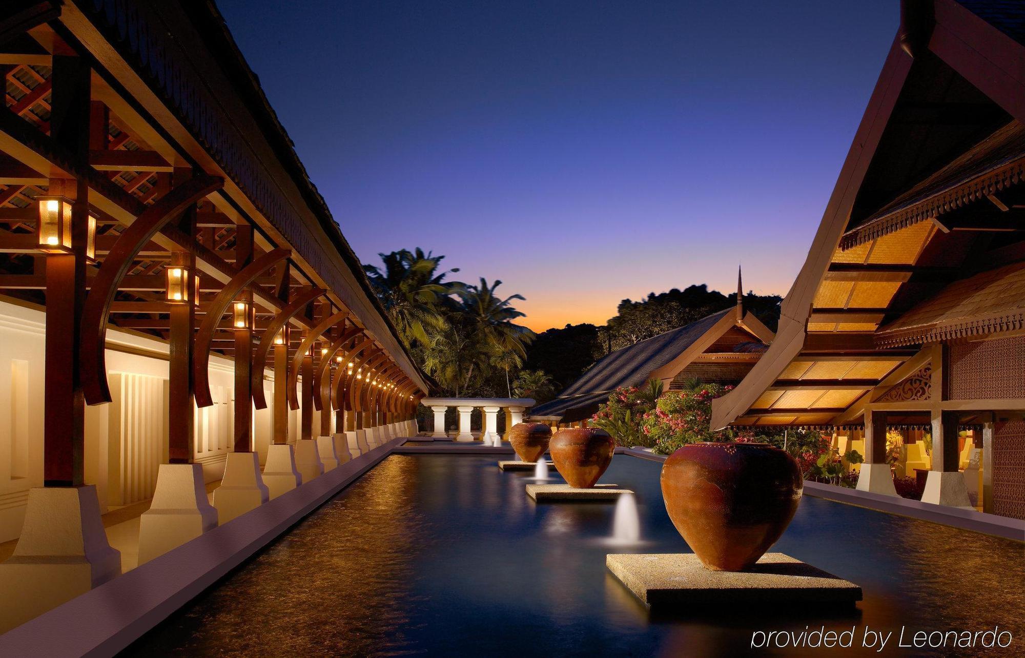 Tanjong Jara Resort, Terengganu - A Small Luxury Hotels Of The World Dungun Exterior foto The resort's lobby